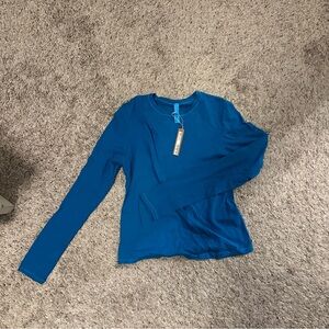 skims long sleeve tshirt